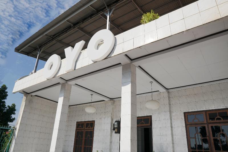 Oyo 679 Hotel Niaga Bengkulu Exterior foto